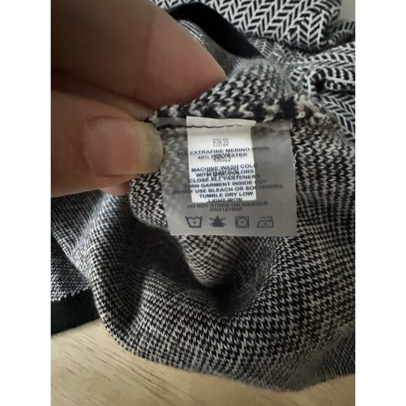 Title Nine Turtleneck Sweater Sz M Merino Wool Blend Pullover Herringbone Black - Picture 5 of 7